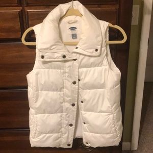 Old Navy White puffer vest Misses Small